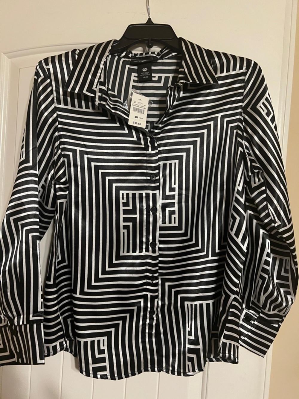 Ashley Stewart Black and White Geometric Button-Down Blouse